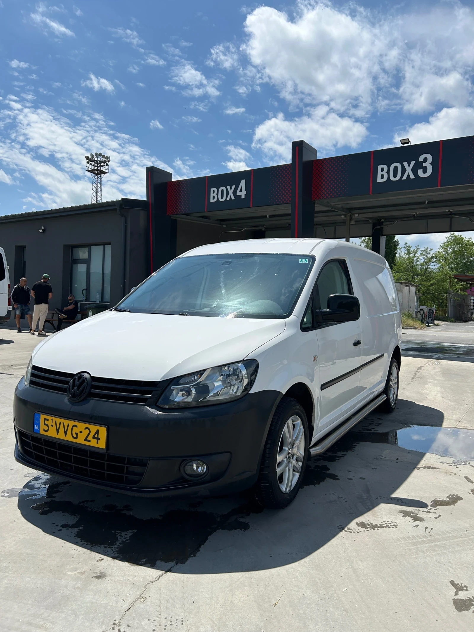 VW Caddy, снимка 2 - Автомобили и джипове - 54218526