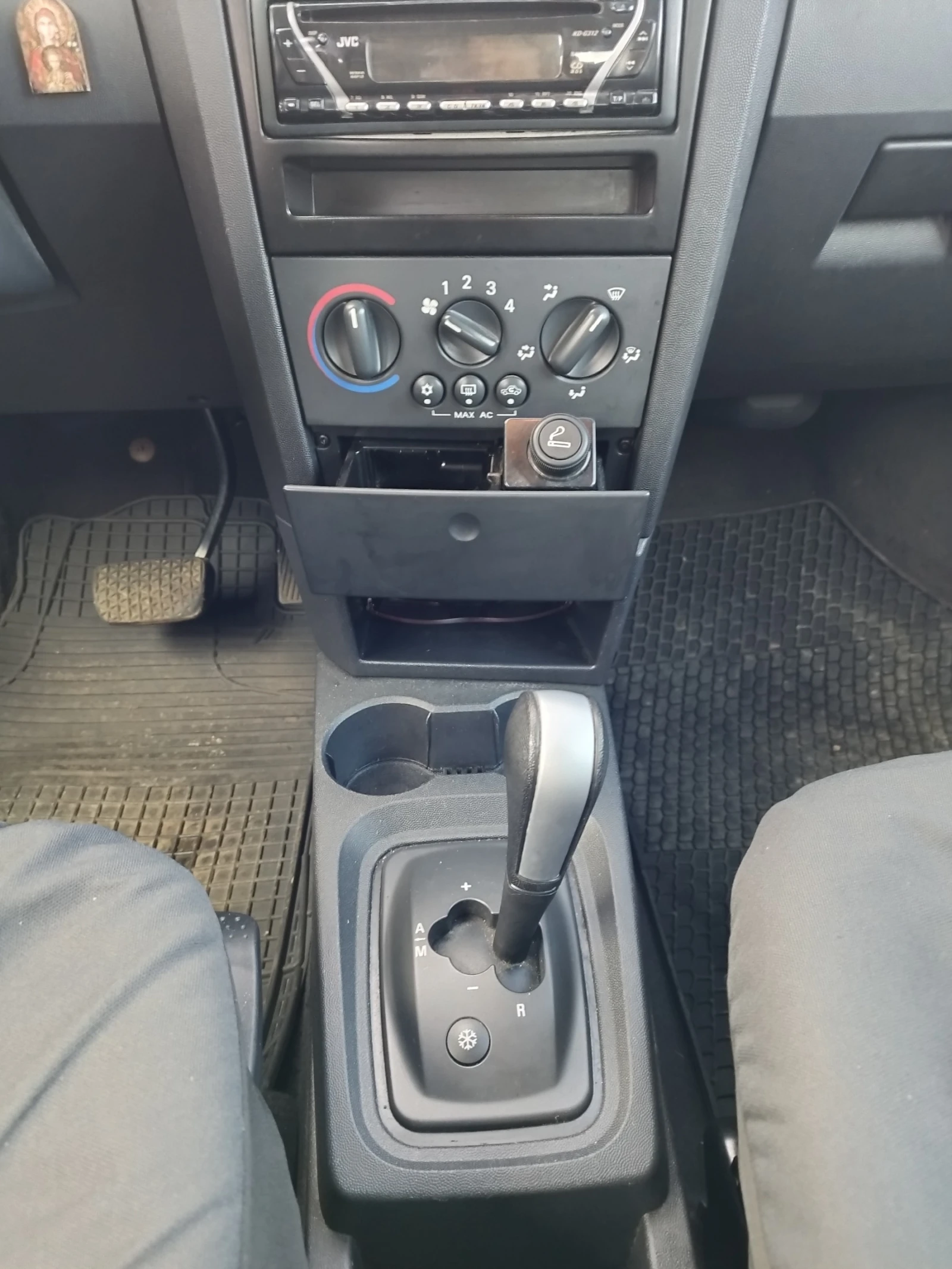 Opel Meriva АВТОМАТИК, снимка 7 - Автомобили и джипове - 54398971