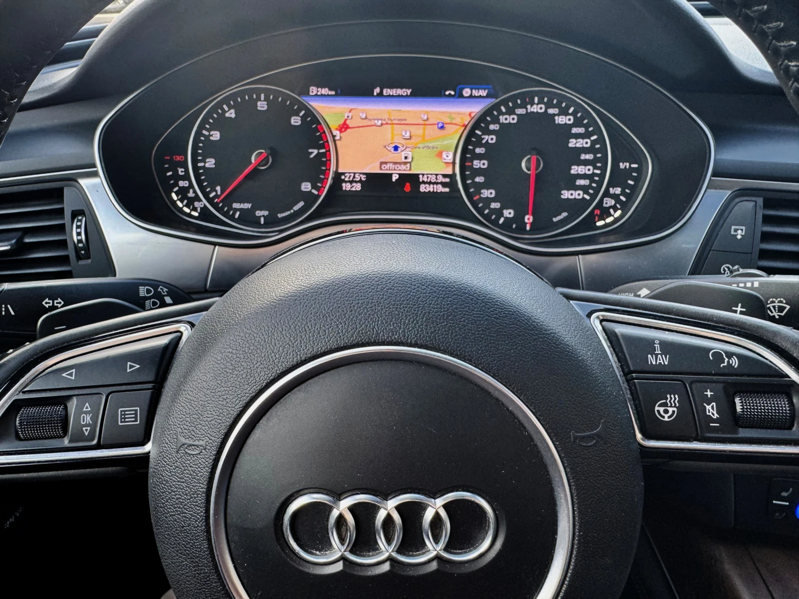Audi A6 3.0 TFSI, снимка 8 - Автомобили и джипове - 54769152