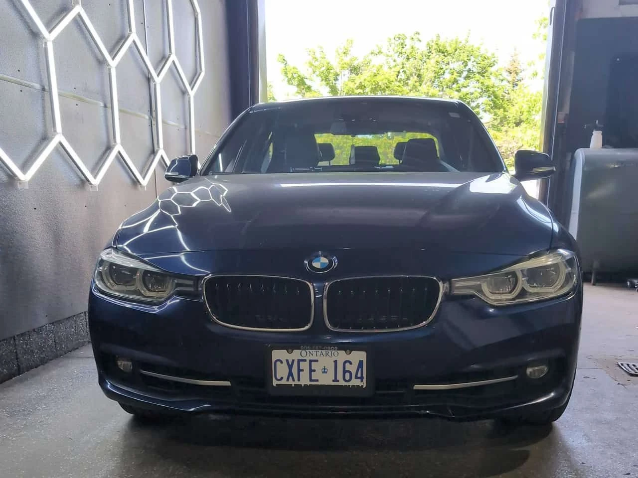 BMW 328 * xDrive * CARFAX * ШИБИДАХ * KEYLESS * ПОДГРЕВИ, снимка 6 - Автомобили и джипове - 54789063