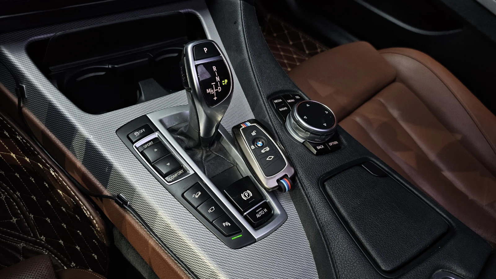 BMW 640 XDRIVE TWINPOWER * КРАЙНА ЦЕНА* FULL, снимка 12 - Автомобили и джипове - 56124160