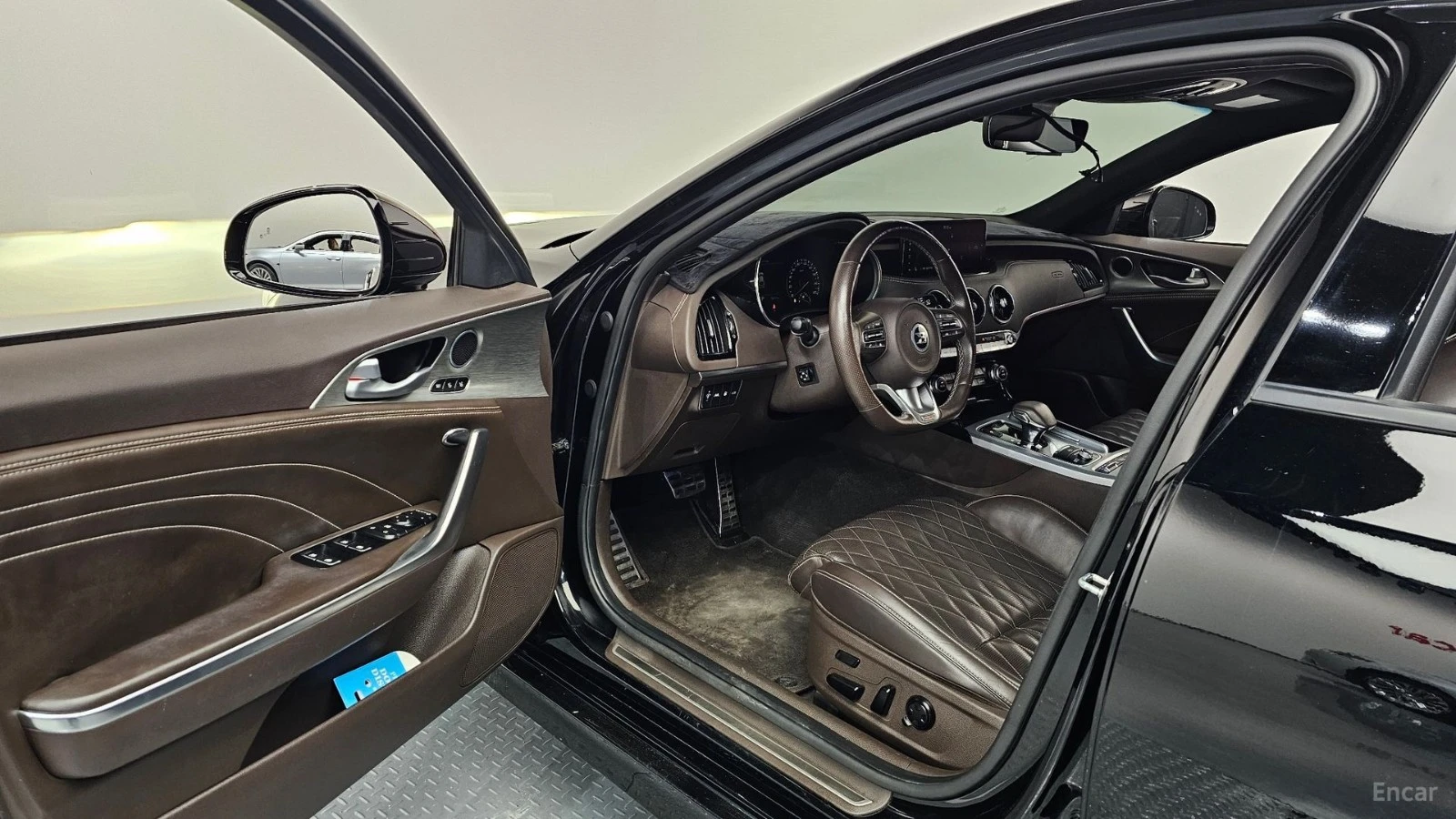 Kia Stinger 3.3 AWD GT | 360| HUD| VENTED S| BL SP| LANE AS | Mobile.bg � ����������� 10