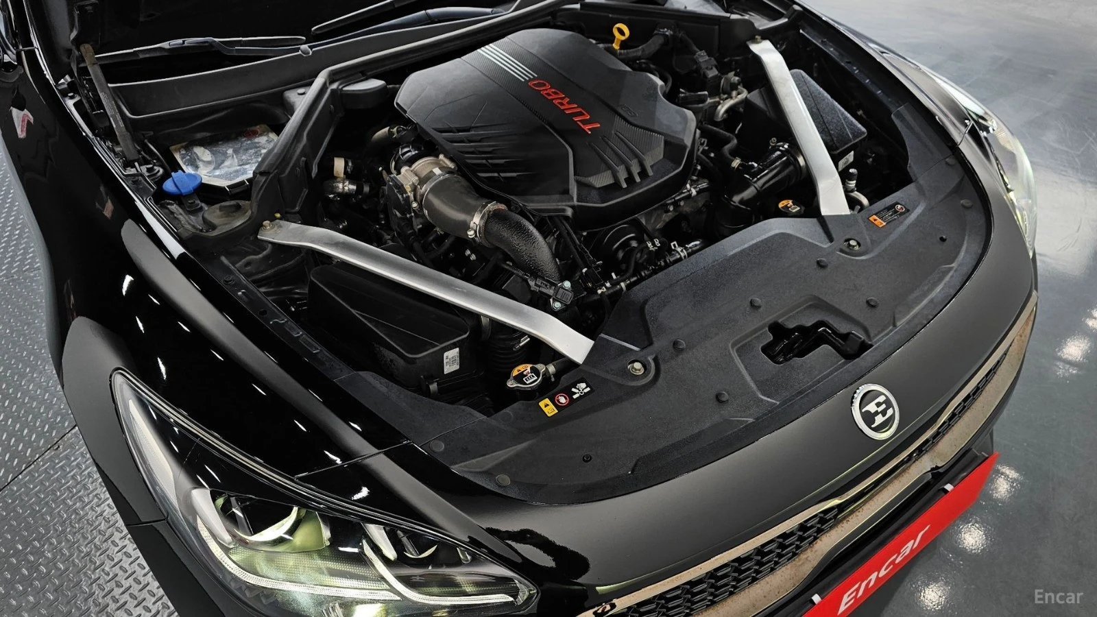 Kia Stinger 3.3 AWD GT | 360| HUD| VENTED S| BL SP| LANE AS | Mobile.bg � ����������� 6