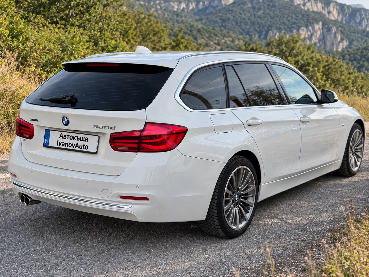 BMW 330 xDrive* NAVI* LED* Distronic | Mobile.bg � ����������� 3