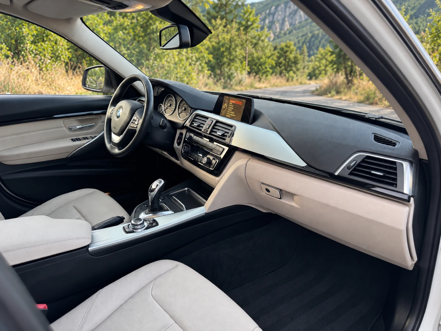 BMW 330 xDrive* NAVI* LED* Distronic | Mobile.bg � ����������� 6