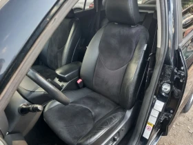 Toyota Rav4 2.2 D4D NAVi кожа, снимка 8