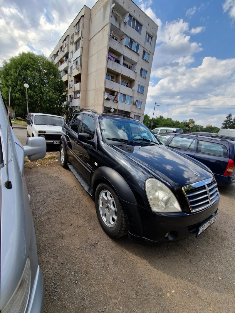 SsangYong Rexton, снимка 3 - Автомобили и джипове - 47853608