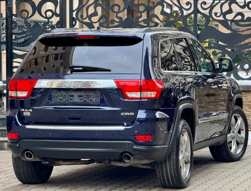 Jeep Grand cherokee 3.0D-OVERLAND-ПОДГРЕВ-ПАНОРАМА-ОБДУХВАНЕ-KEYLESS!!, снимка 5 - Автомобили и джипове - 48708507