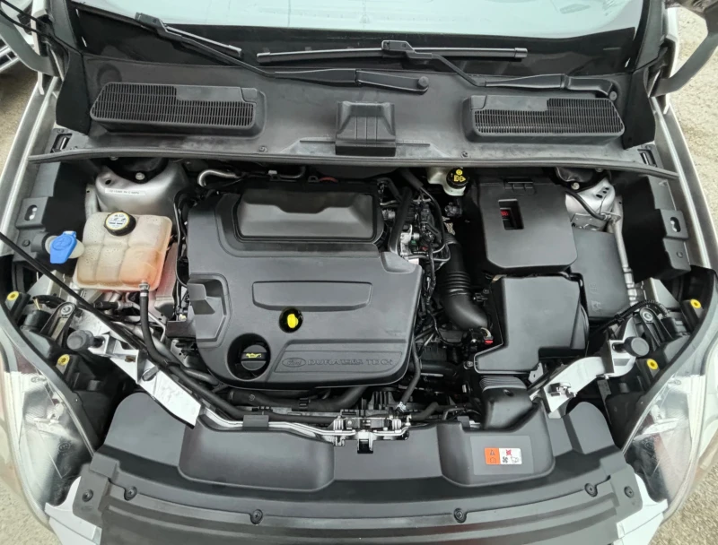 Ford Kuga 2.0TDCI АВТОМАТ/ПАНОРАМА/NAVI/ЕЛ.СЕДАЛКИ, снимка 9 - Автомобили и джипове - 52859683