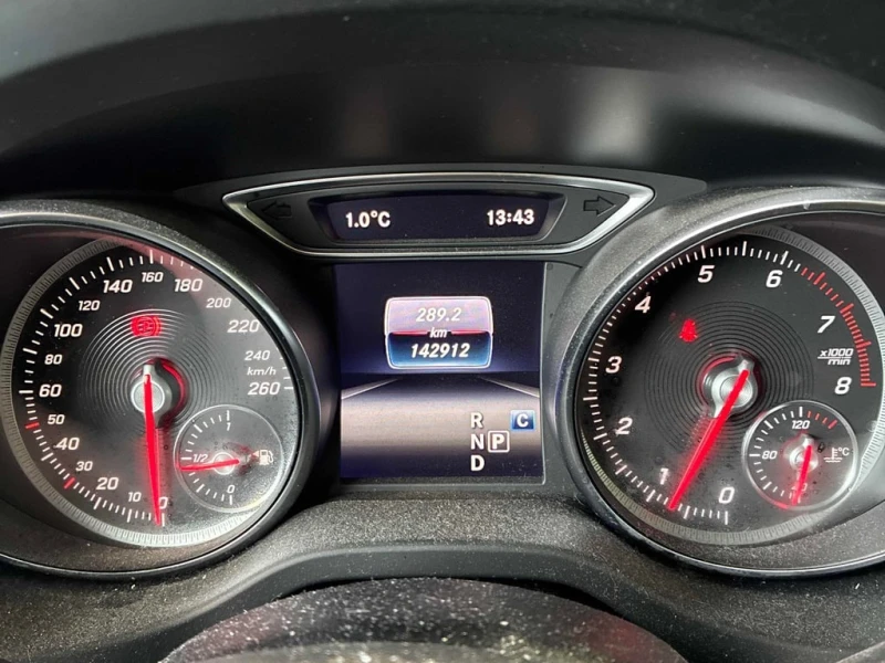 Mercedes-Benz GLA 250 * 4MATIC AWD * CARFAX * Premium Package * , снимка 8 - Автомобили и джипове - 53264250