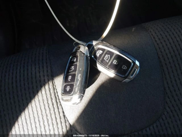 Hyundai Santa fe ПОДГРЕВ* КАМЕРА* КЕЙЛЕС* LANE* ASSIST - изображение 10