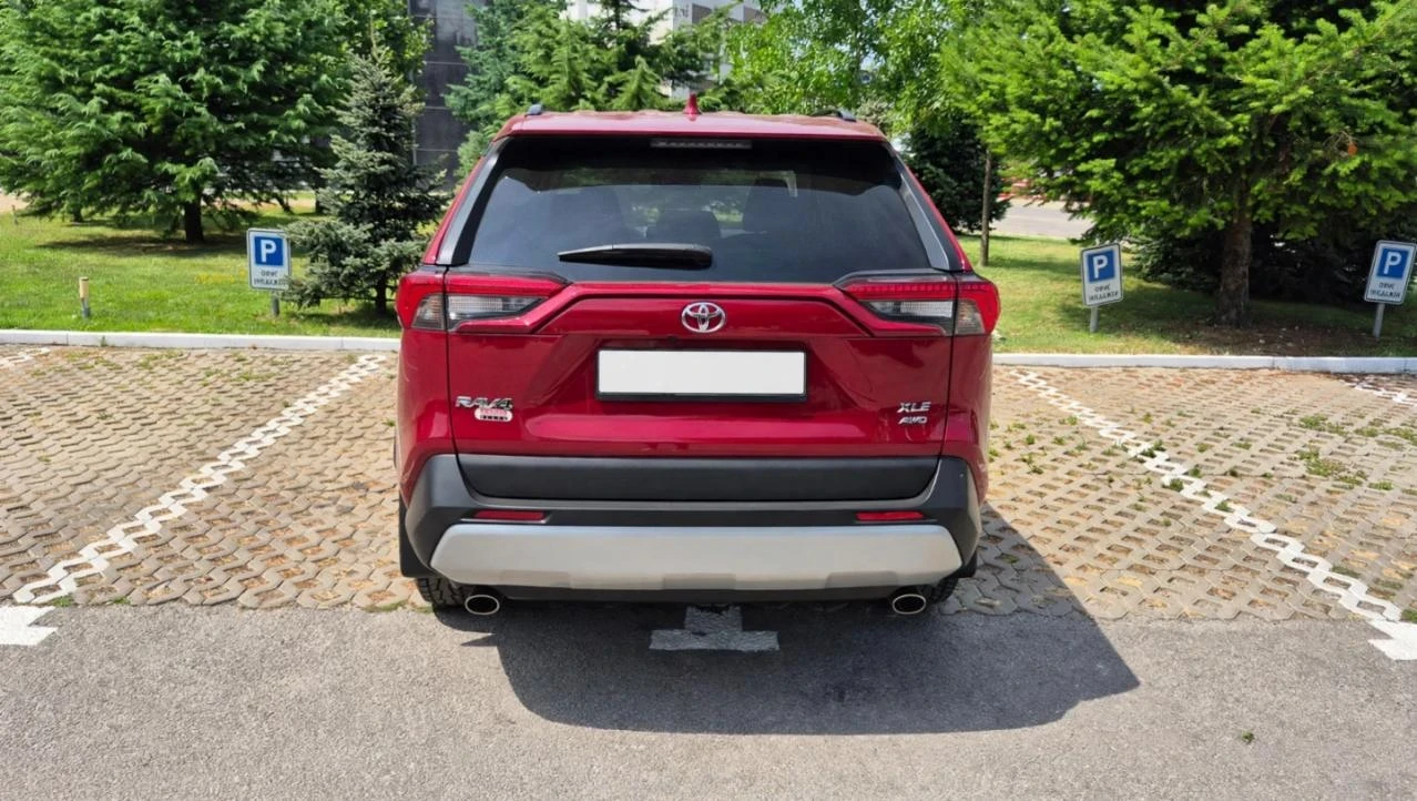Toyota Rav4 2.5 XLE AWD, снимка 7 - Автомобили и джипове - 50663585