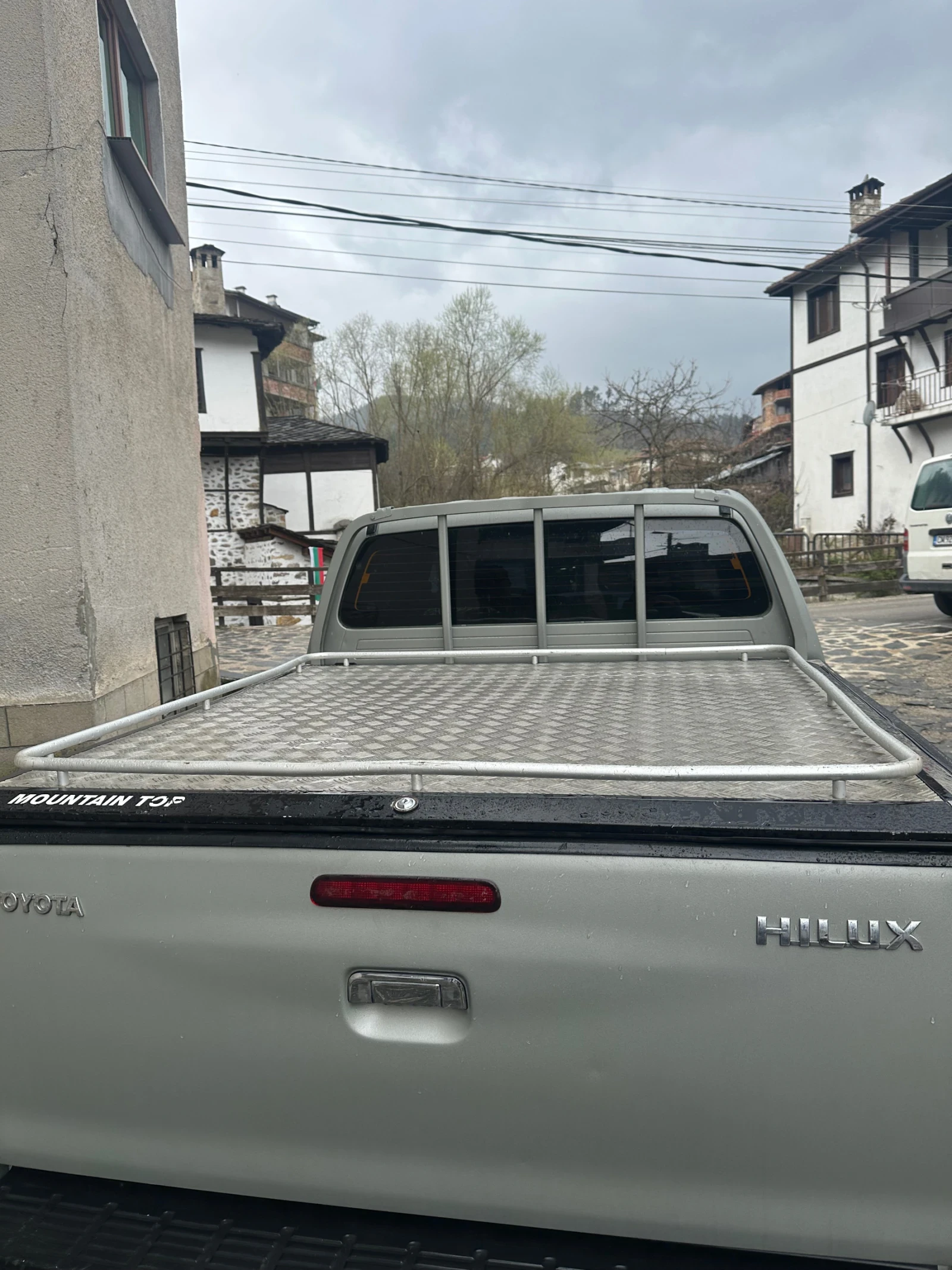 Toyota Hilux  - изображение 7