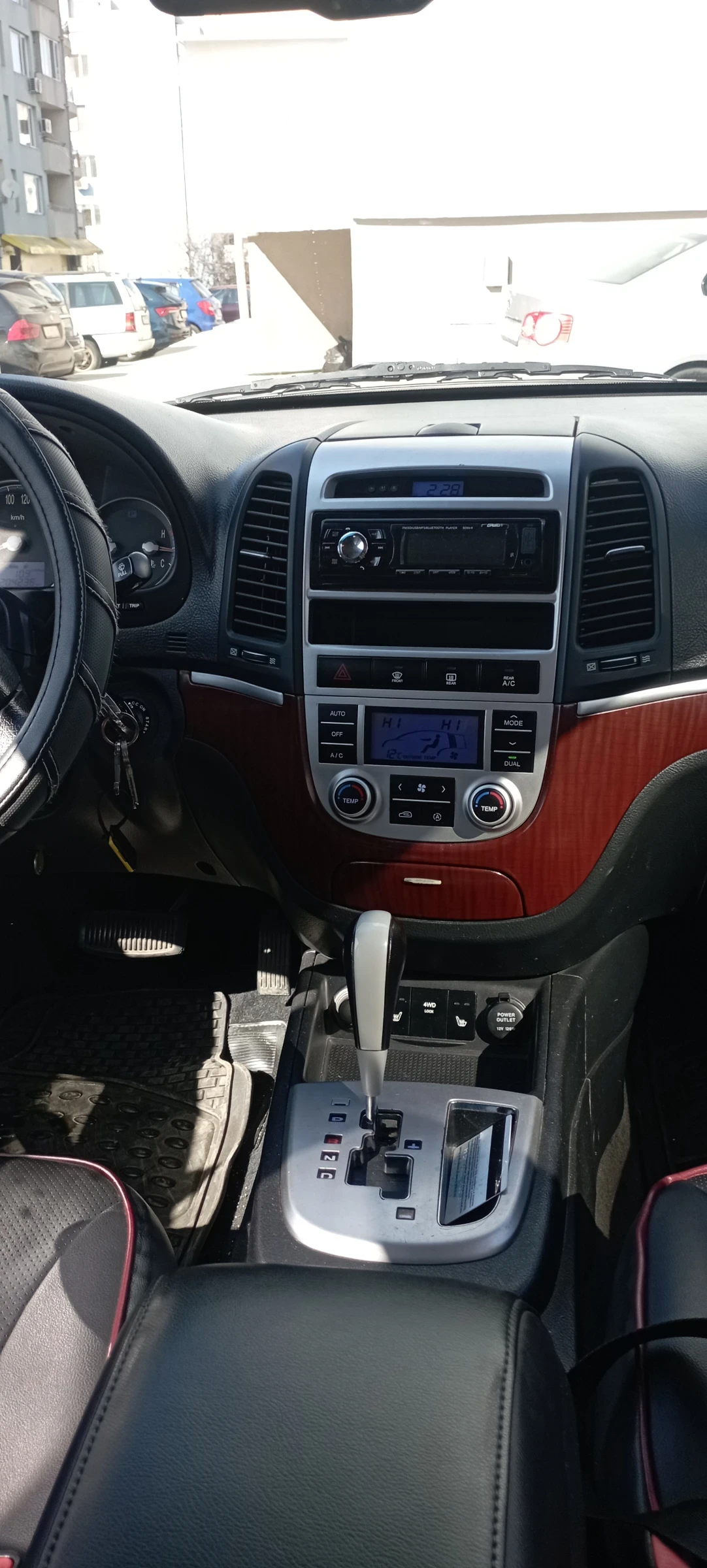 Hyundai Santa fe ДЖИП - изображение 4