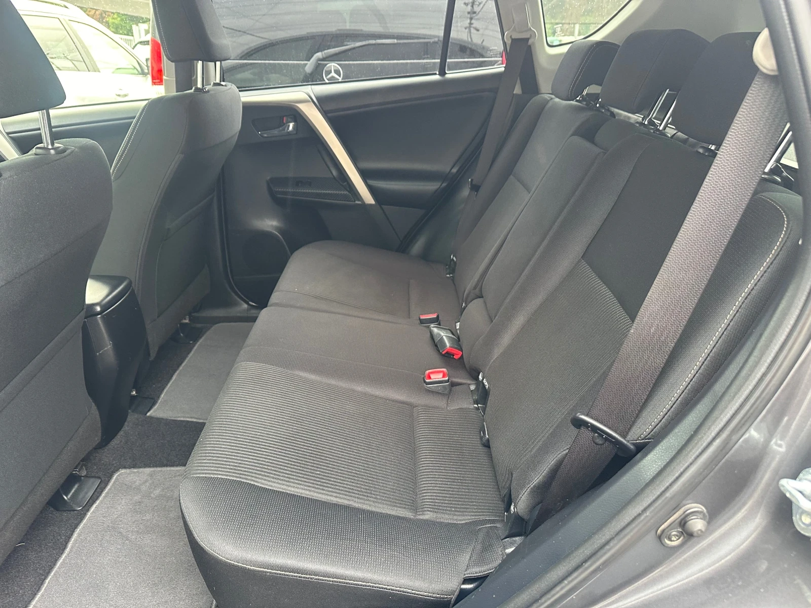 Toyota Rav4  44 | Mobile.bg   16