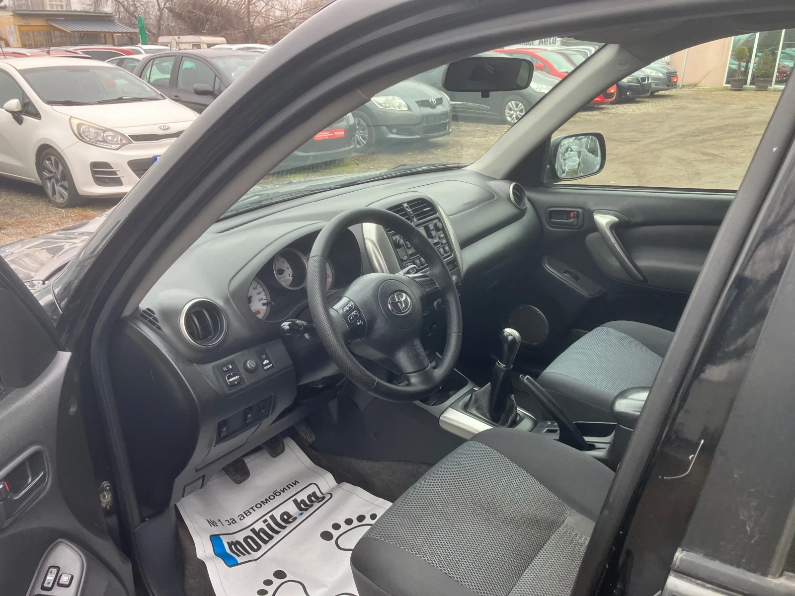 Toyota Rav4 2.0D-4D - изображение 7