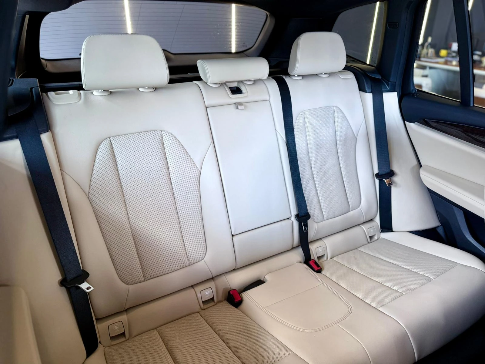 BMW X3 xDrive* BMW LED* Pano* Подгрев* Лизинг , снимка 16 - Автомобили и джипове - 54358959