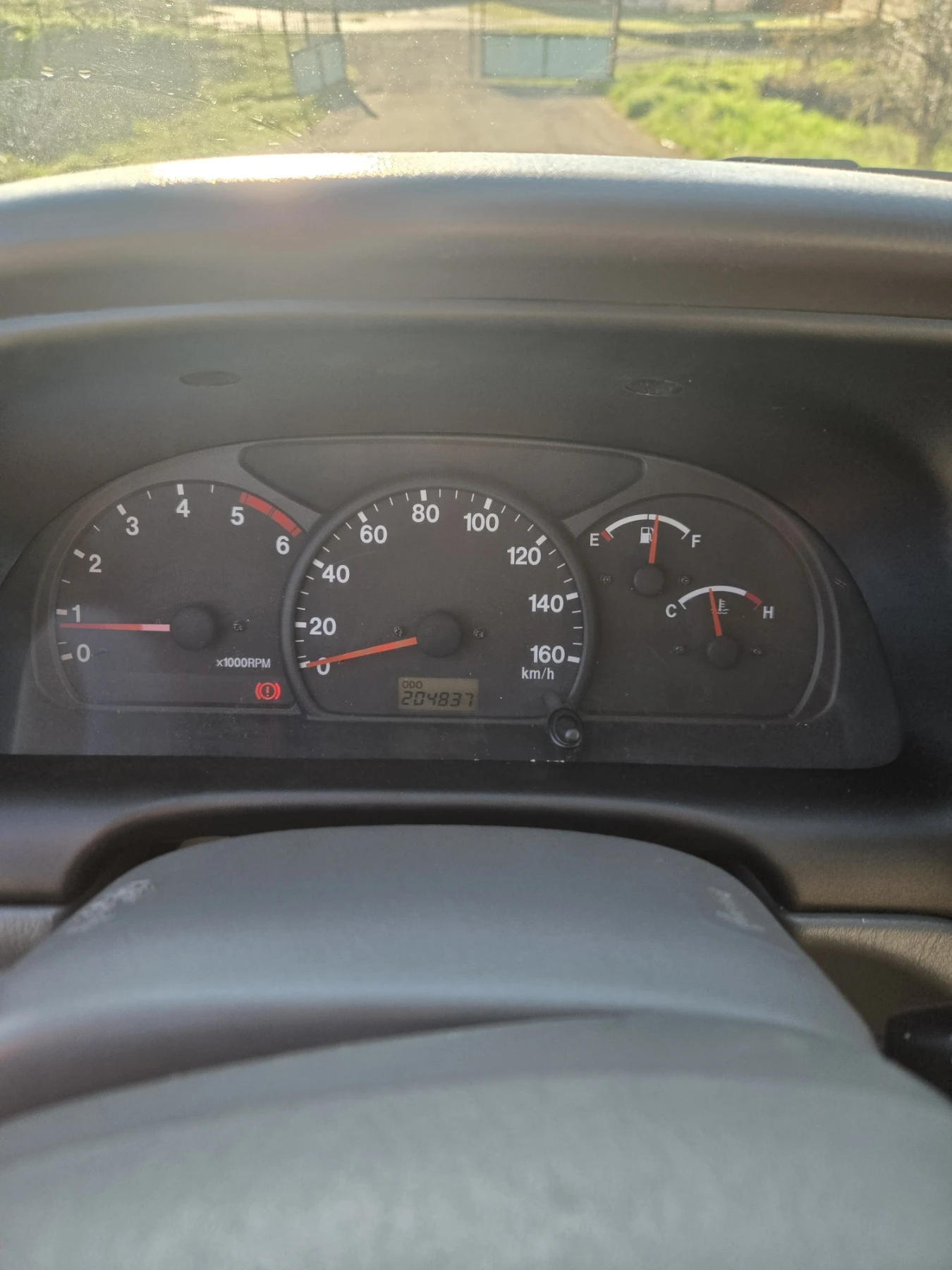 Suzuki Grand vitara 2.0TD, снимка 13 - Автомобили и джипове - 54508582