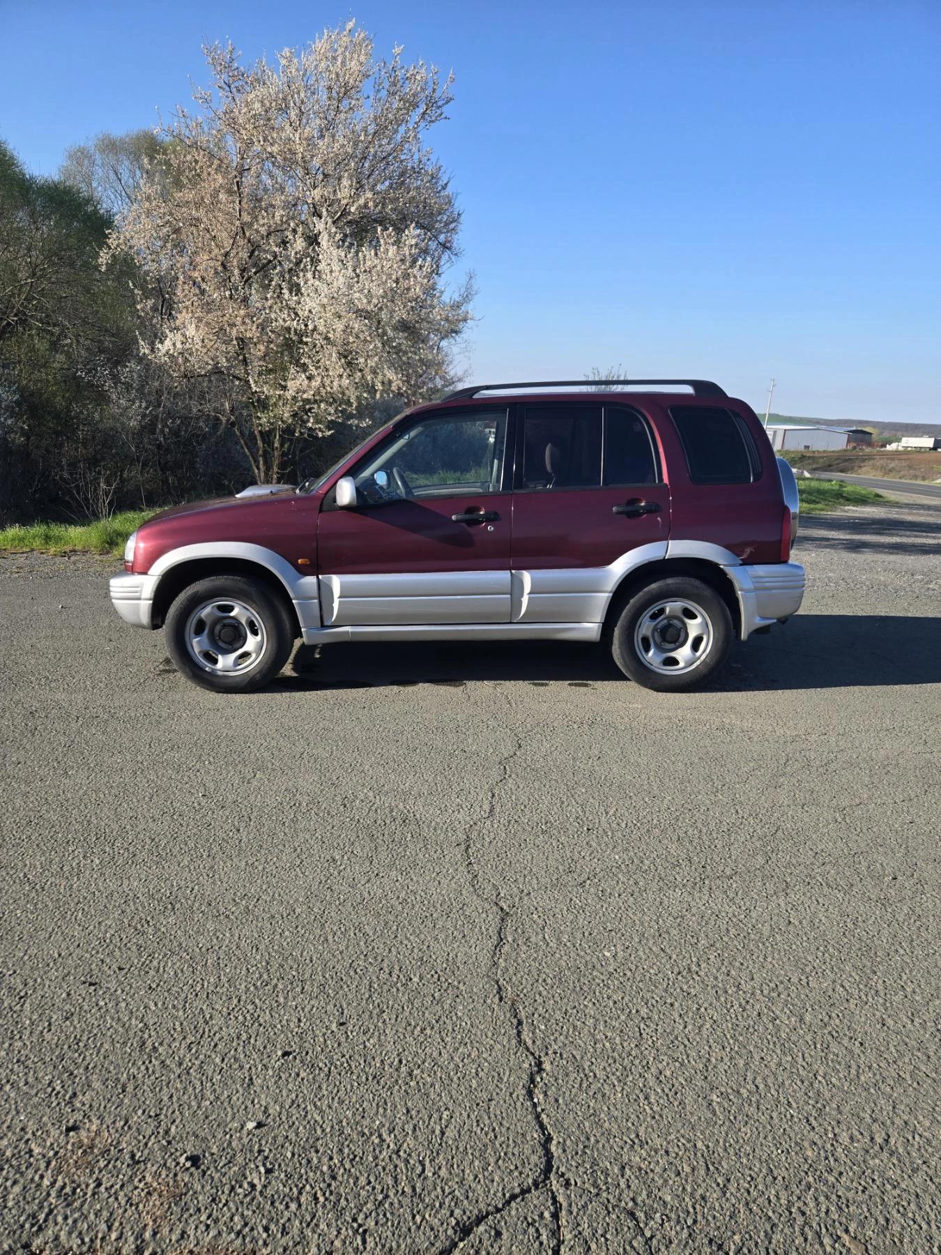 Suzuki Grand vitara 2.0TD, снимка 4 - Автомобили и джипове - 54508582
