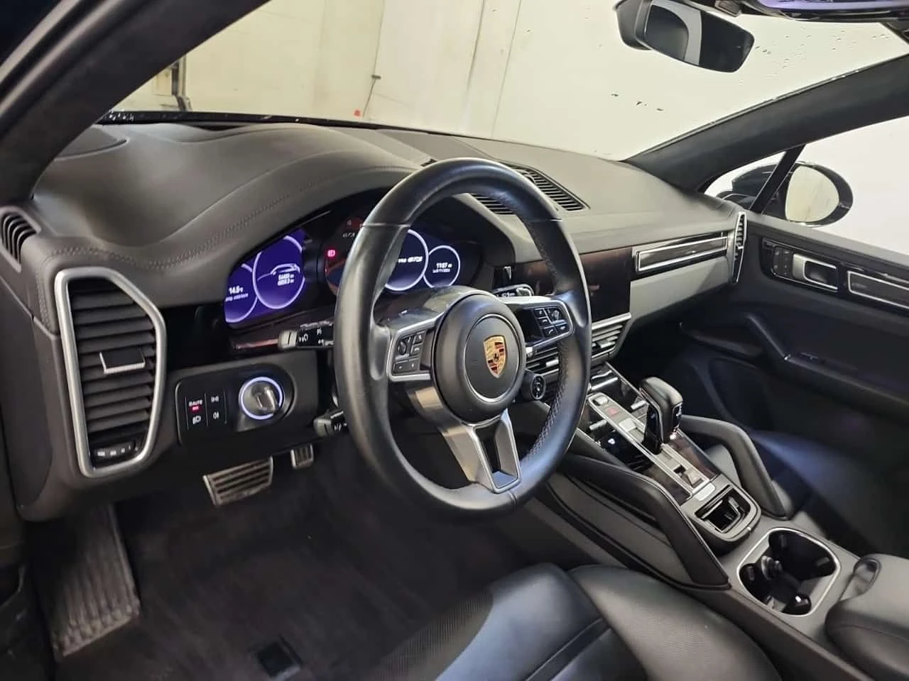 Porsche Cayenne * GTS * CARFAX * БЕЗ ПЪРВОНАЧАЛНА ВНОСКА, снимка 10 - Автомобили и джипове - 54619051
