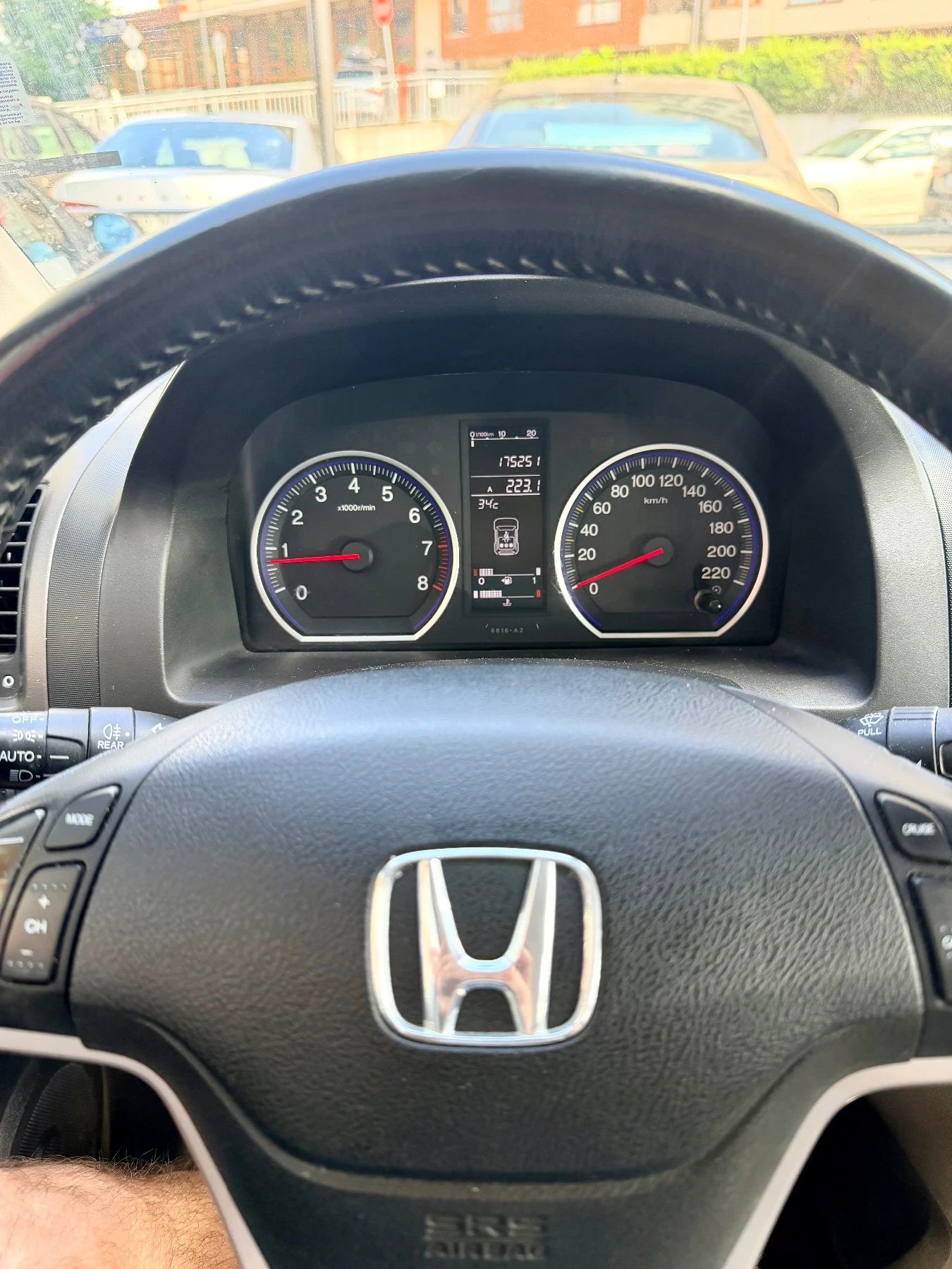 Honda Cr-v 2.0 150кс. 4х4, снимка 9 - Автомобили и джипове - 55002476