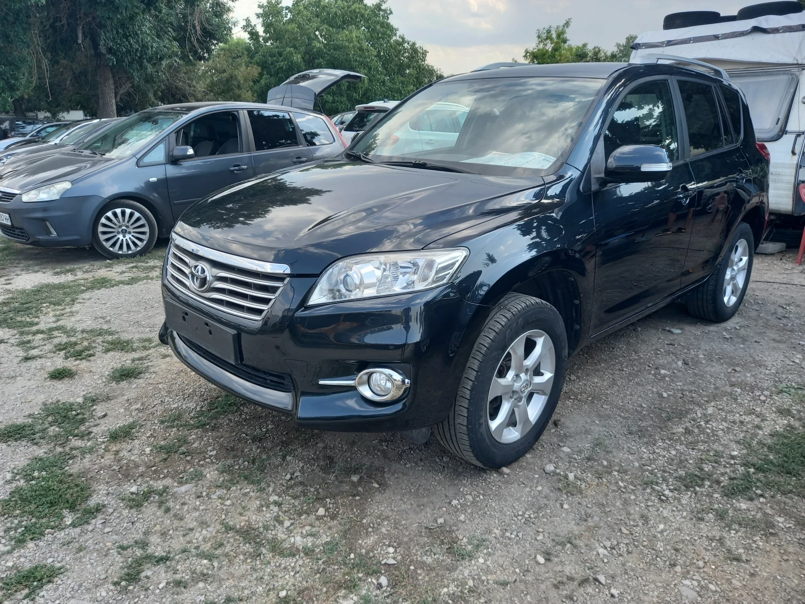 Toyota Rav4 2.2 D4D NAVi кожа, снимка 2 - Автомобили и джипове - 56021824