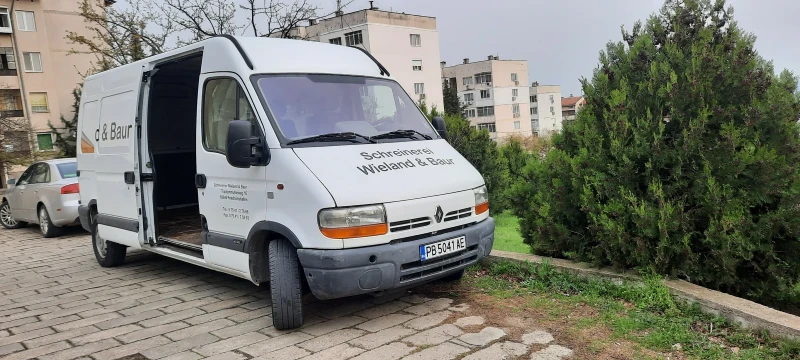 Renault Master 2.5, снимка 1 - Бусове и автобуси - 48770311