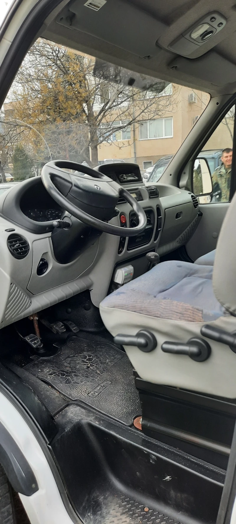 Renault Master 2.5, снимка 4 - Бусове и автобуси - 48770311