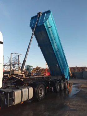 Mercedes-Benz Actros, снимка 4 - Камиони - 53650385