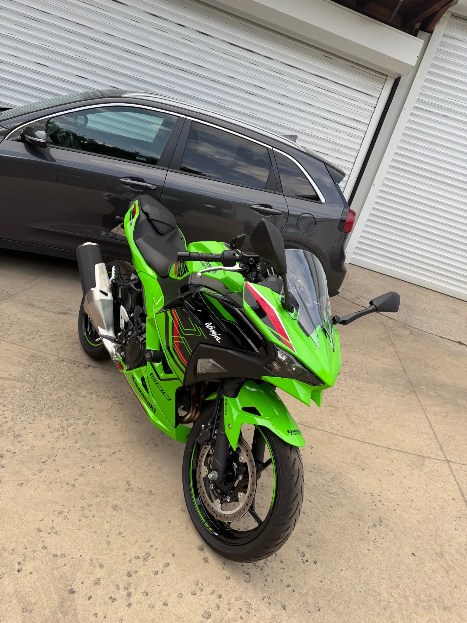 Kawasaki Ninja 500 69км!!!!, снимка 8 - Мотоциклети и мототехника - 55425396