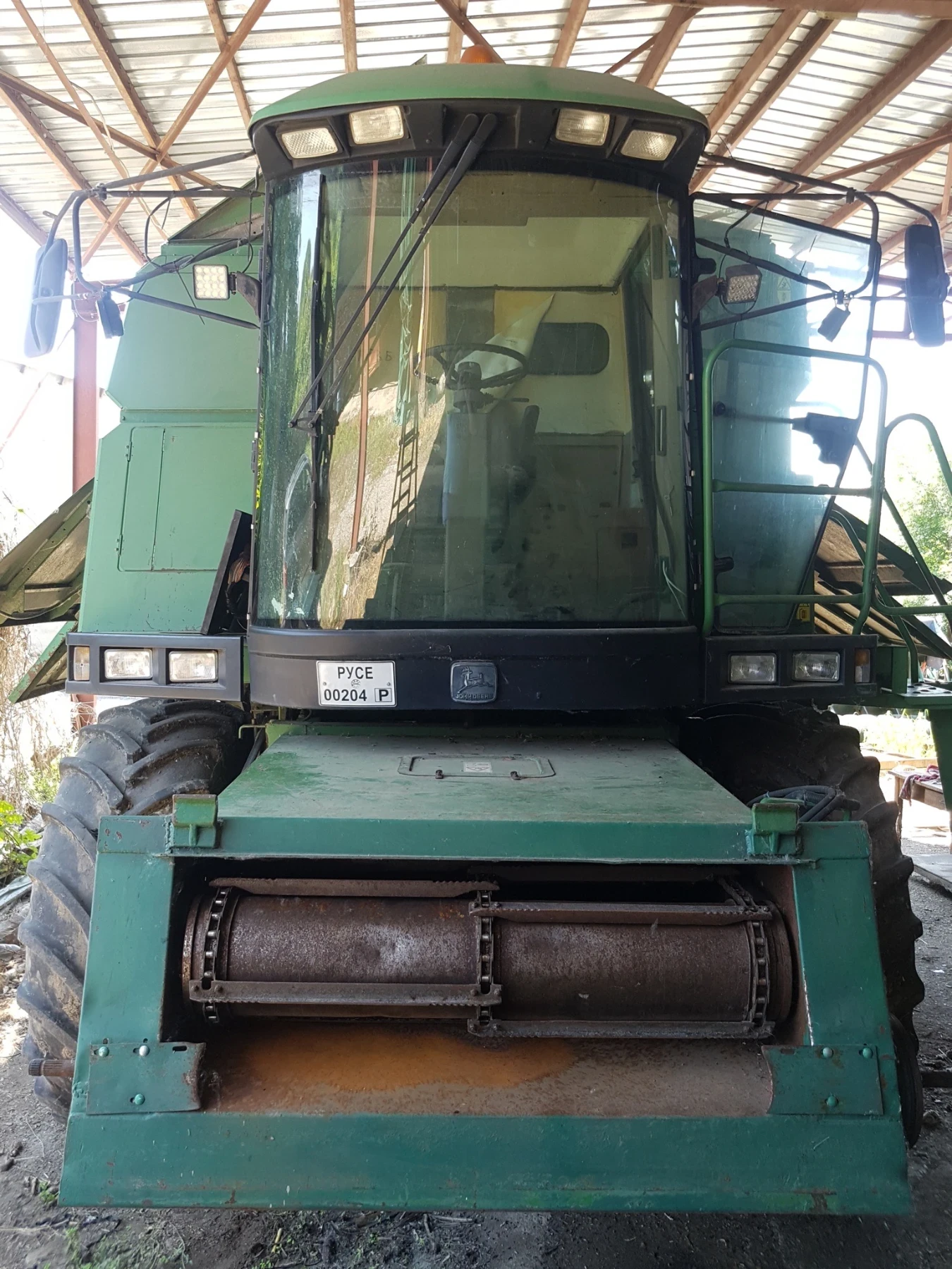 Комбайн John Deere 2256