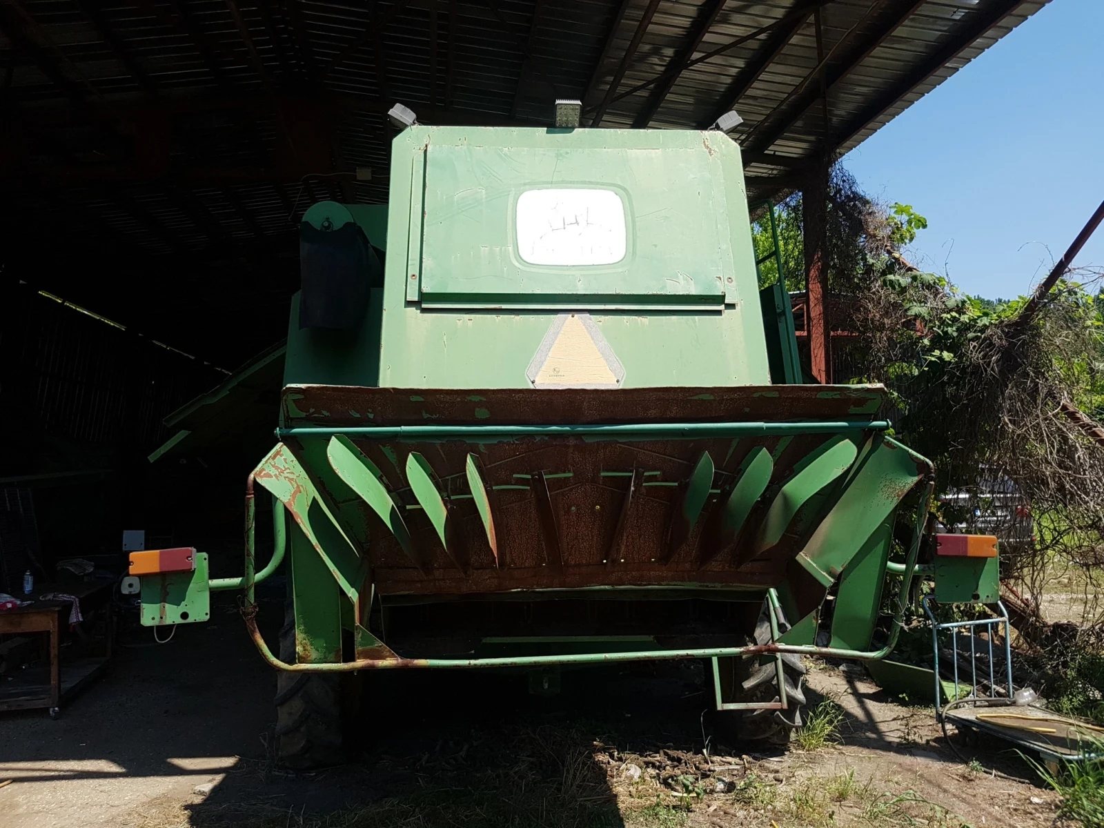 Комбайн John Deere 2256, снимка 4 - Селскостопанска техника - 55818199