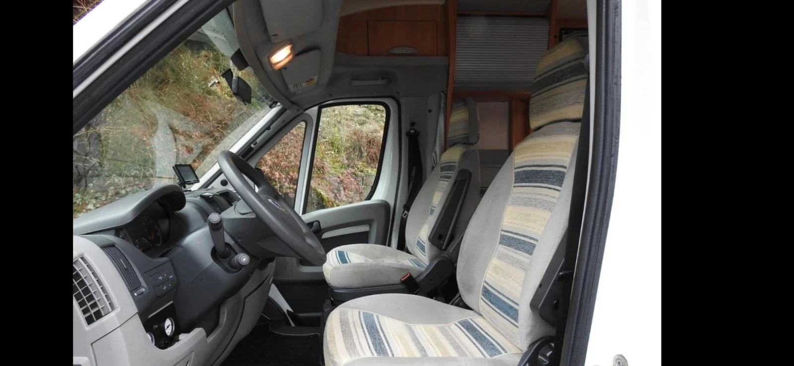 Кемпер Adria Coral S 660 SL/180к.с/SWISS, снимка 3 - Каравани и кемпери - 53846891