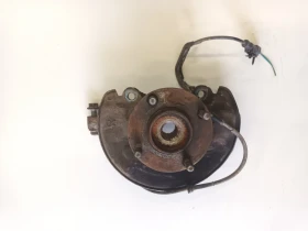 Шенкел главина десен мицубиши колт 1.5д, смарт