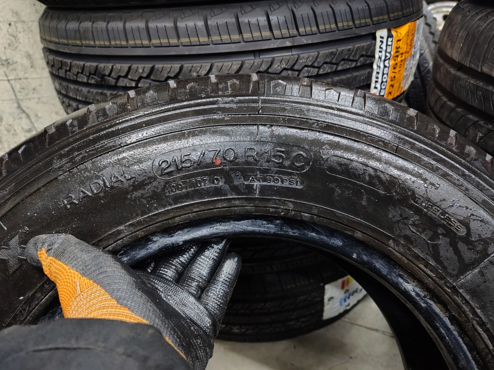 ���� 215/70R15 | Mobile.bg � ����������� 3
