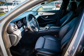 Mercedes-Benz E 220 4MATIC TOP, снимка 11