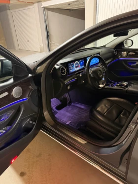 Mercedes-Benz E 220 AMG line, снимка 14