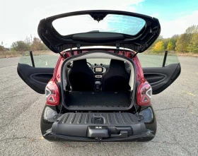 Smart Fortwo EQ, снимка 12