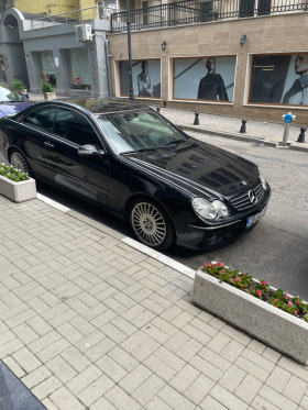Mercedes-Benz CLK, снимка 1 - Автомобили и джипове - 44823403