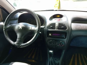 Peugeot 206 1.4 газ бензин , снимка 9