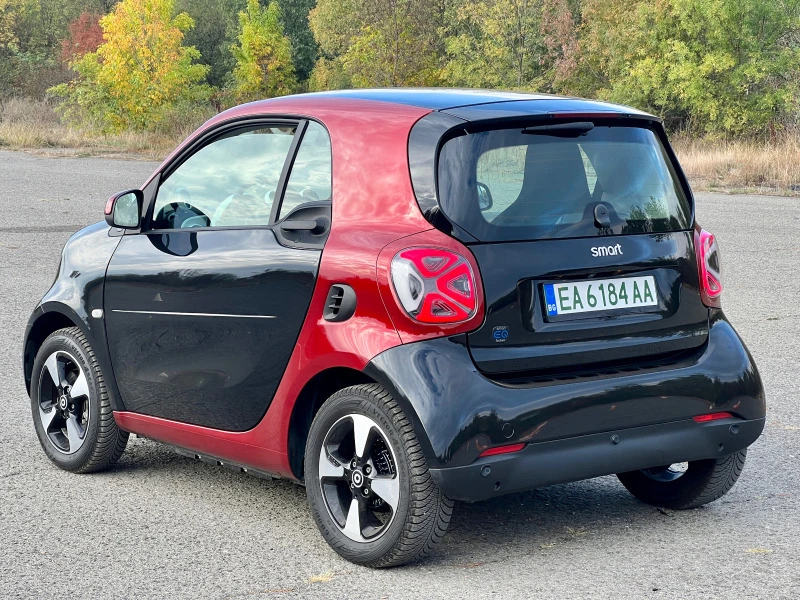 Smart Fortwo EQ, снимка 4 - Автомобили и джипове - 47317442