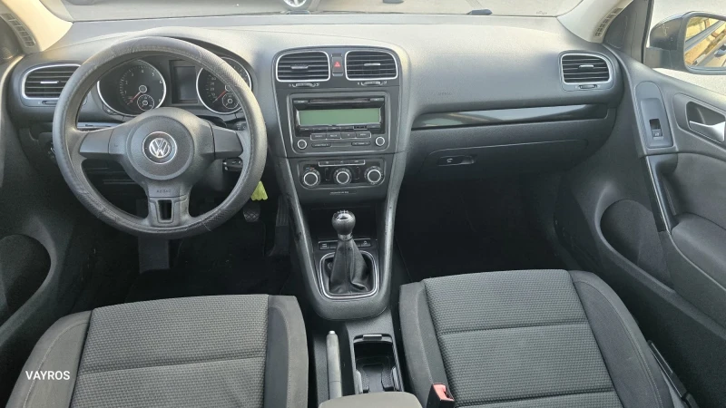 VW Golf 1.2 TSI, снимка 5 - Автомобили и джипове - 47802950