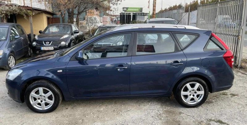 Kia Ceed 1.6/16v, снимка 8 - Автомобили и джипове - 48033880