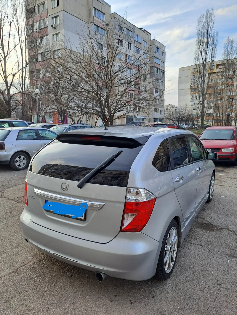 Honda Fr-v 2.0 газ, снимка 4 - Автомобили и джипове - 48885050