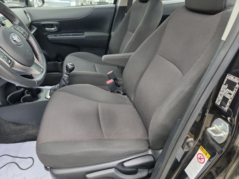 Toyota Yaris 1.3VVT I  &#34;SOL&#34;с камера, снимка 13 - Автомобили и джипове - 52468169
