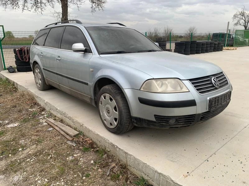 VW Passat VW Passat 1,8 Т, снимка 2 - Автомобили и джипове - 36420776