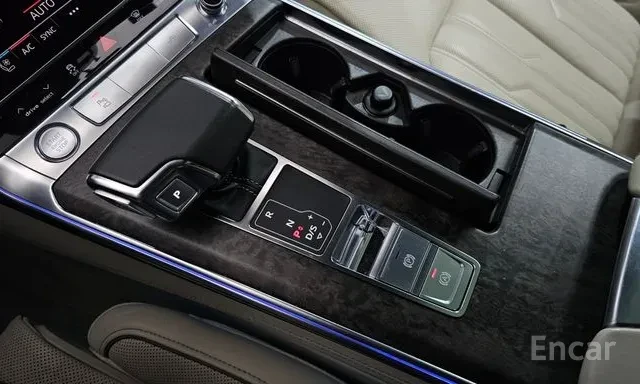Audi A7 50TDI Обдухване Дистроник Панорама 2 Ключа , снимка 10 - Автомобили и джипове - 55655632