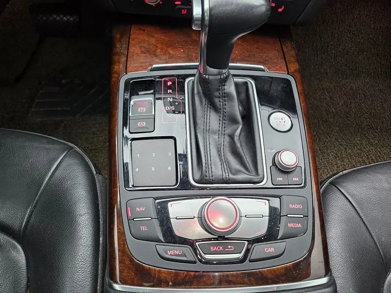 Audi A6 45 Tdi Quattro C7, снимка 17 - Автомобили и джипове - 56117161