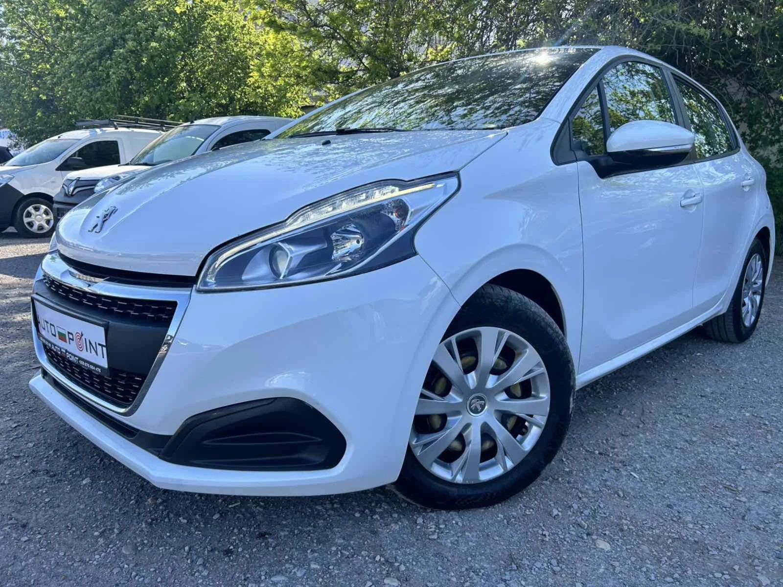 Peugeot 208 1.5 HDI 100 * FACELIFT * NAVI APP * EURO 6 * , снимка 1
