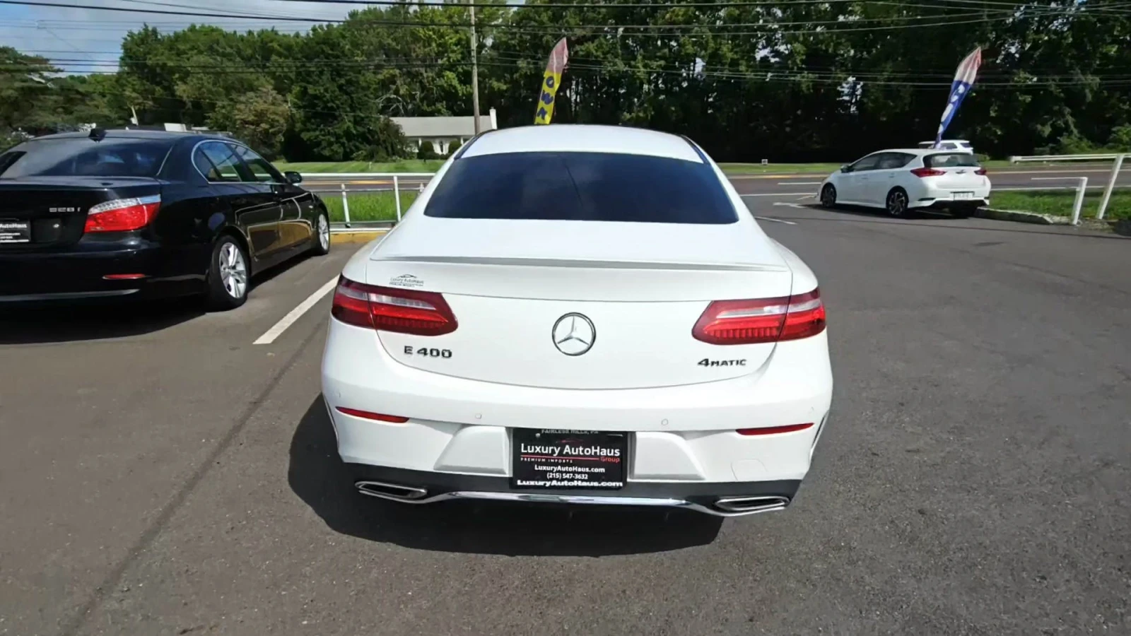 Mercedes-Benz E 400 4MATIC AMG* Обдух* Burmester* 9GT* Ambient* Пано*  - изображение 5